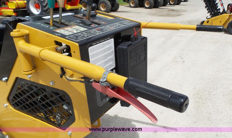image for item BW9764 Vermeer RTX100 trencher