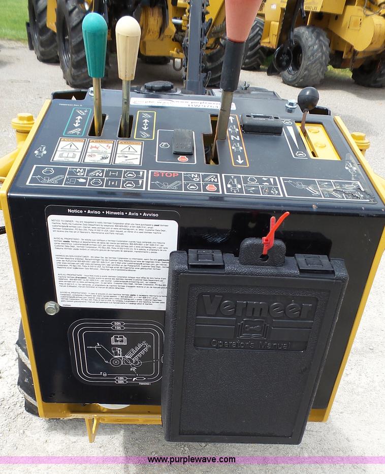 image for item BW9764 Vermeer RTX100 trencher