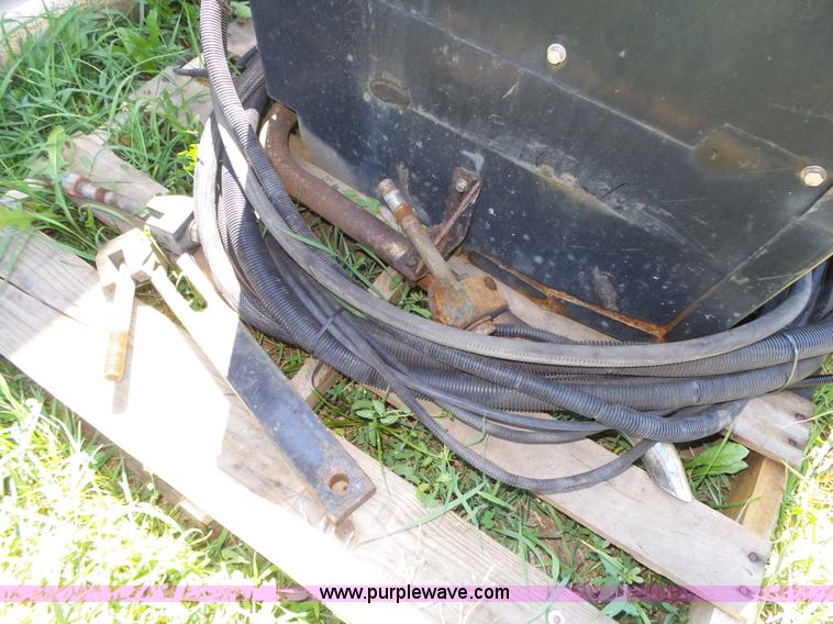 image for item BX9133 (3) Thermo King auxiliary power units