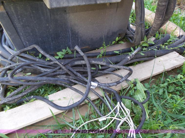 image for item BX9133 (3) Thermo King auxiliary power units