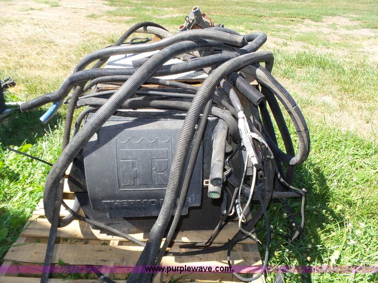 image for item BX9133 (3) Thermo King auxiliary power units