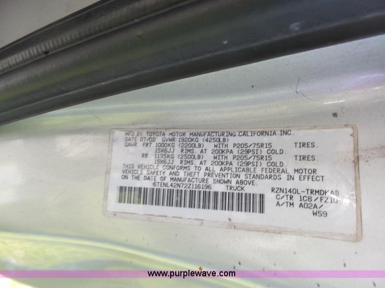 image for item BZ9578 2002 Toyota Tacoma pickup truck