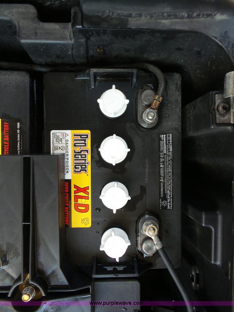 image for item BZ9617 2011 Club Car Precedent golf cart