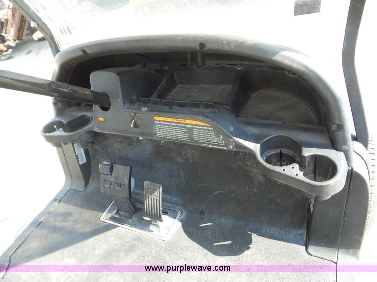 image for item BZ9617 2011 Club Car Precedent golf cart