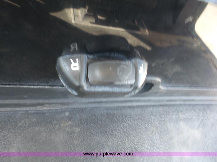 image for item BZ9617 2011 Club Car Precedent golf cart