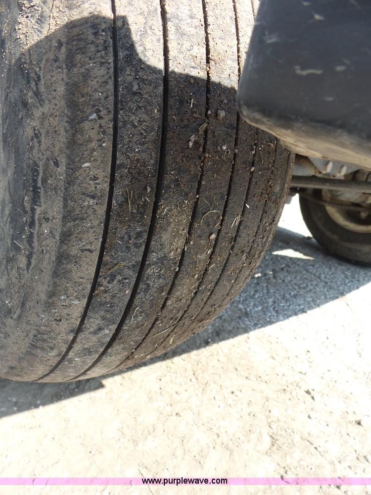 image for item BZ9619 1981 Yamaha GIA golf cart