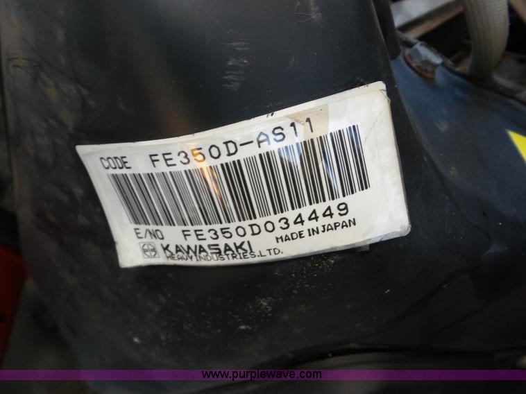 image for item BZ9620 1998 Club Car shuttle golf cart