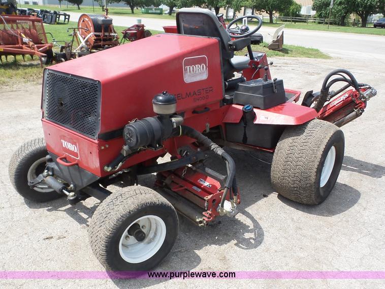 image for item BZ9631 Toro Reelmaster 5400D reel mower