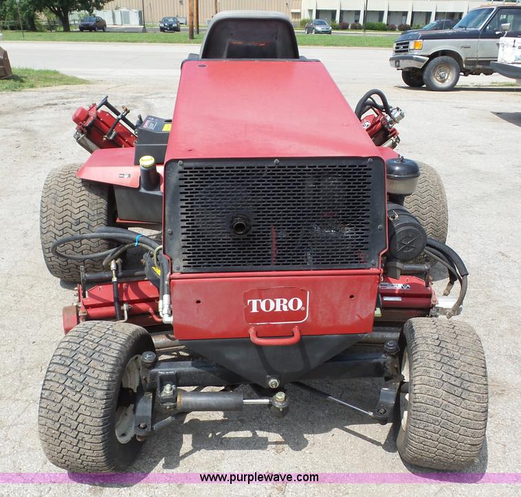 image for item BZ9631 Toro Reelmaster 5400D reel mower