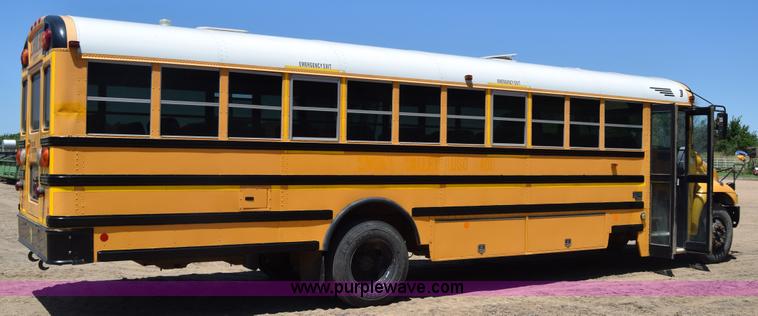 image for item CB9134 2009 International CE PB10500 school bus
