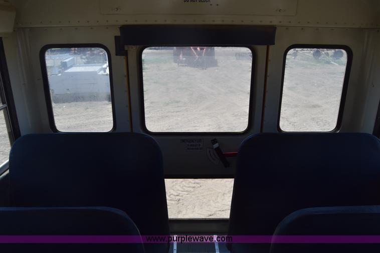 image for item CB9134 2009 International CE PB10500 school bus