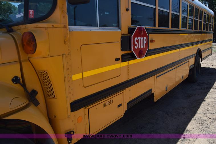 image for item CB9134 2009 International CE PB10500 school bus