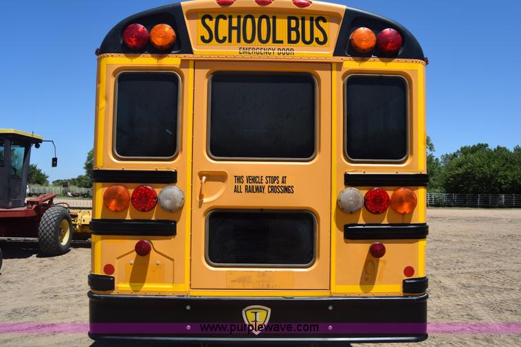 image for item CB9134 2009 International CE PB10500 school bus