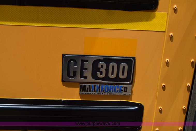 image for item CB9134 2009 International CE PB10500 school bus