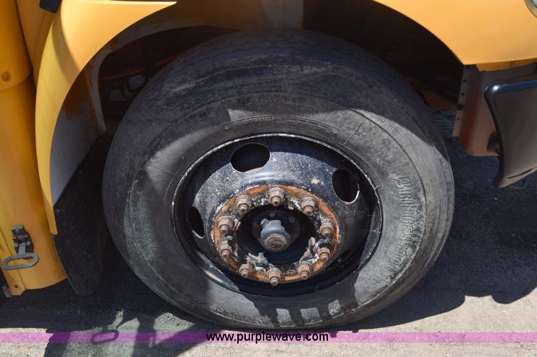 image for item CB9134 2009 International CE PB10500 school bus