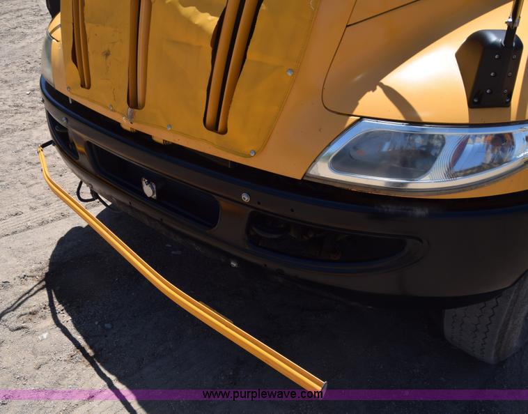 image for item CB9134 2009 International CE PB10500 school bus