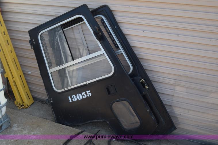 image for item CB9166 2002 Yale GLC060ZGNGAE084 forklift