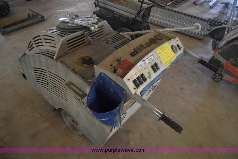 image for item CB9404 Soft Cut GX4200 concrete saw