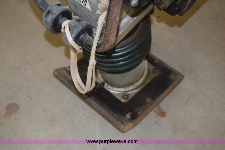 image for item CB9417 Sakai RV80 compactor