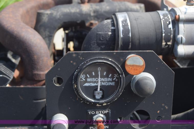 image for item CB9439 Trav-L-Vac TLV400-3 vacuum system