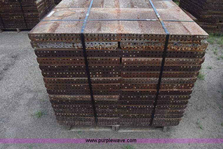 image for item CB9442 Steel concrete forms