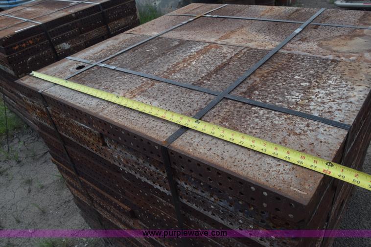 image for item CB9442 Steel concrete forms