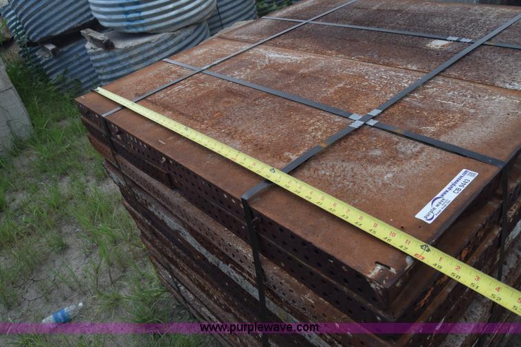 image for item CB9442 Steel concrete forms