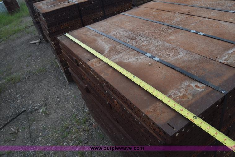 image for item CB9442 Steel concrete forms