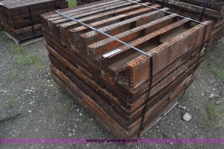 image for item CB9442 Steel concrete forms