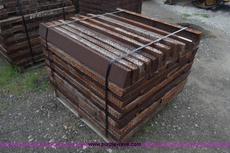 image for item CB9442 Steel concrete forms