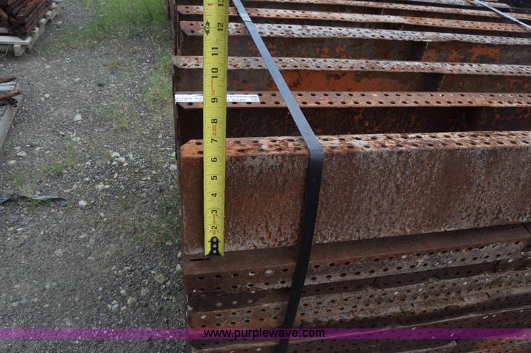 image for item CB9442 Steel concrete forms