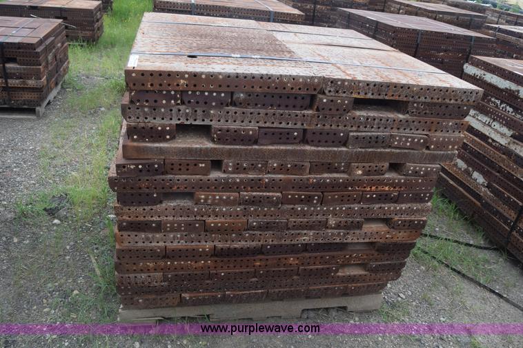 image for item CB9442 Steel concrete forms
