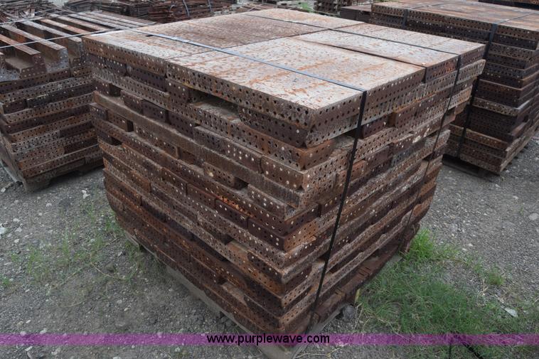 image for item CB9442 Steel concrete forms