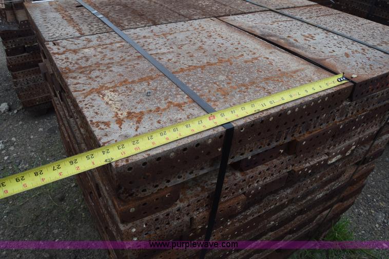 image for item CB9442 Steel concrete forms