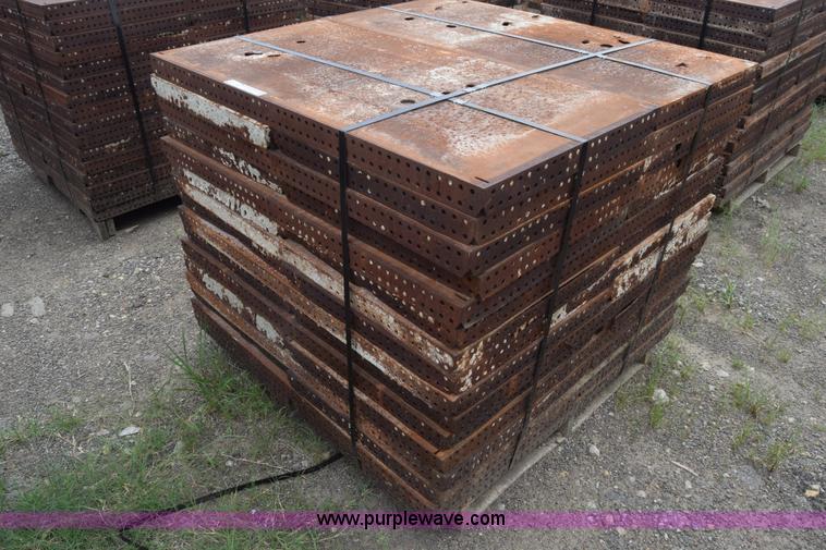 image for item CB9442 Steel concrete forms