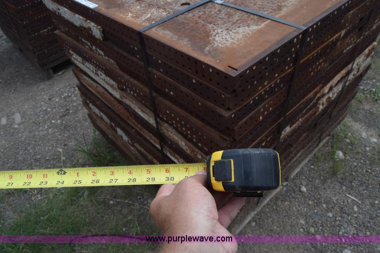 image for item CB9442 Steel concrete forms