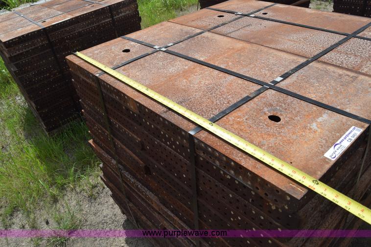 image for item CB9442 Steel concrete forms