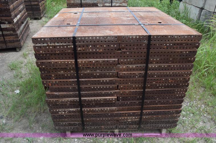 image for item CB9442 Steel concrete forms