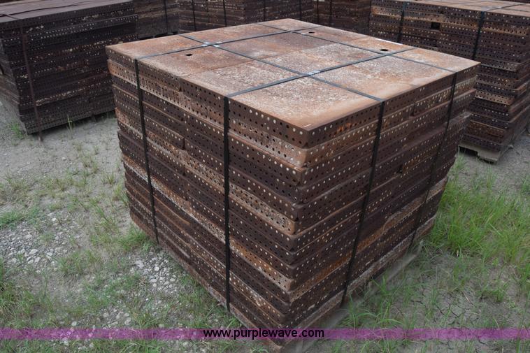 image for item CB9442 Steel concrete forms