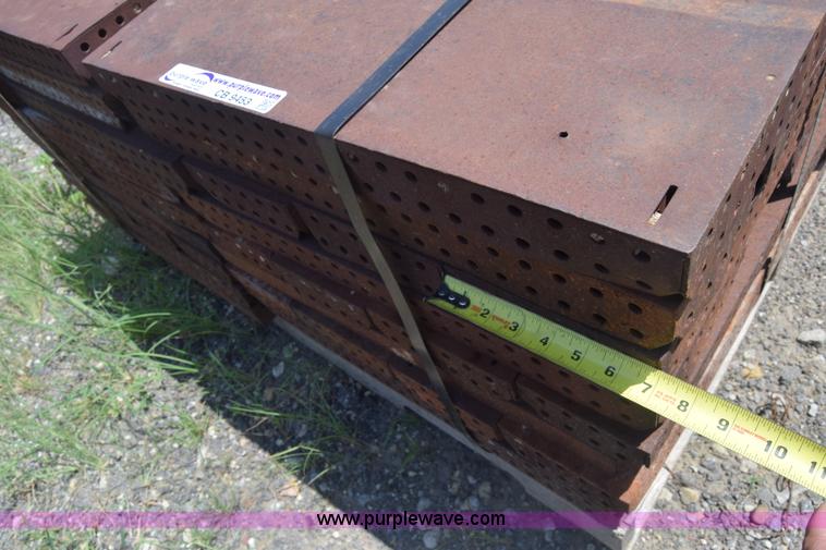 image for item CB9442 Steel concrete forms