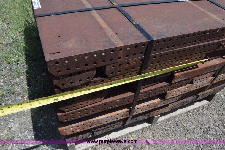 image for item CB9442 Steel concrete forms