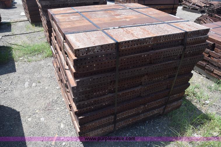 image for item CB9442 Steel concrete forms