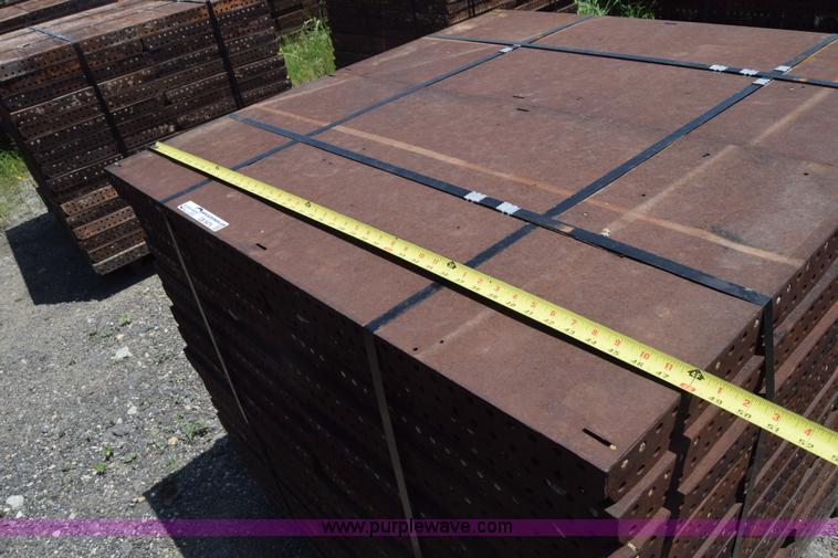 image for item CB9442 Steel concrete forms