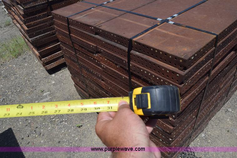 image for item CB9442 Steel concrete forms