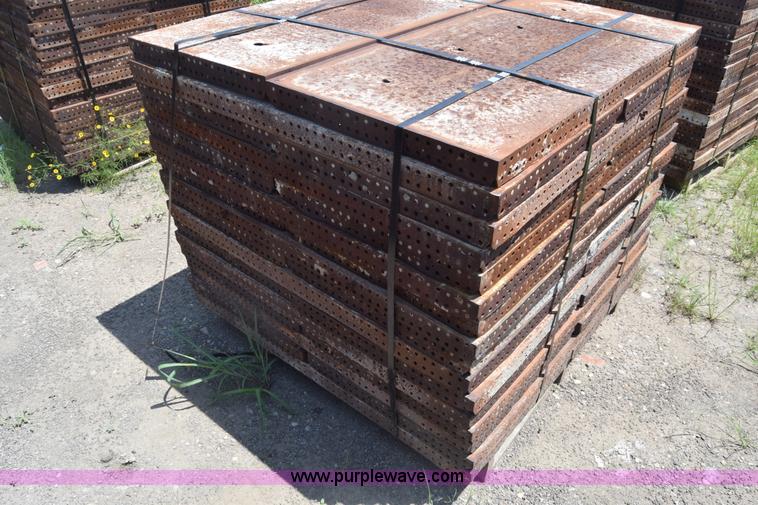 image for item CB9442 Steel concrete forms