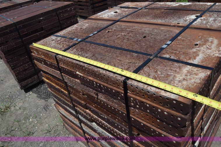 image for item CB9442 Steel concrete forms