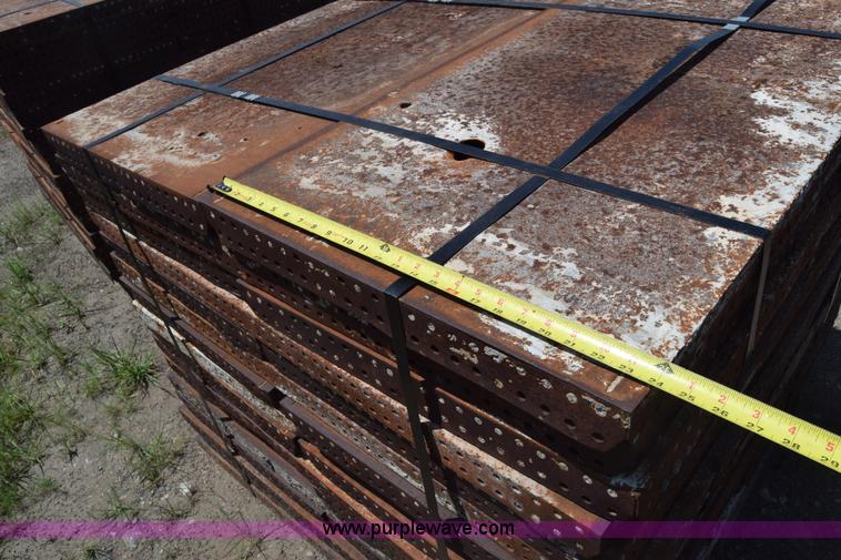 image for item CB9442 Steel concrete forms
