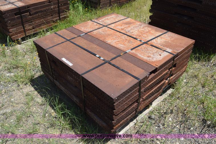image for item CB9442 Steel concrete forms
