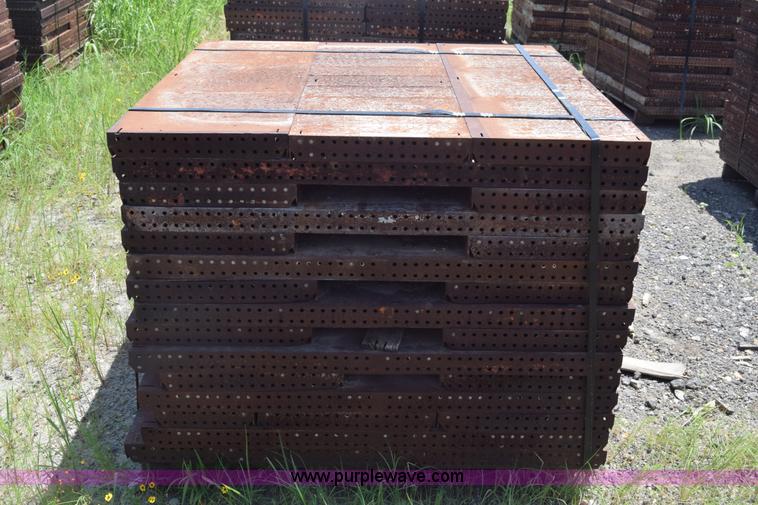 image for item CB9442 Steel concrete forms