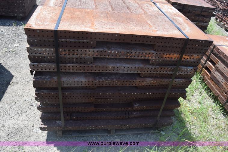 image for item CB9442 Steel concrete forms